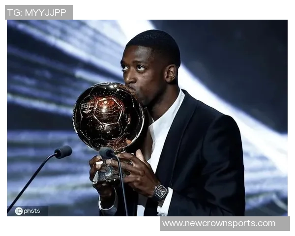 登贝莱荣获家乡城市奖章市长亲自颁发庆祝新科金球奖得主