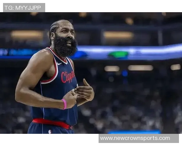 哈登强调上半场连续得分的重要性需要更强侵略性以扭转落后局面 哈登强调上半场连续得分的重要性需要更强侵略性以扭转落后局面