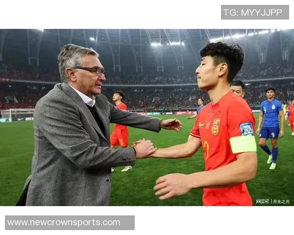 国足选帅如同刮彩票投入不足导致失败风险加大