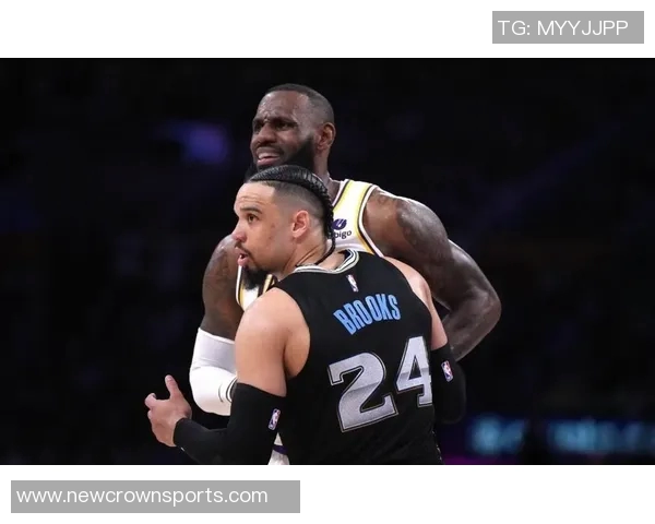 官方声明詹姆斯封堵狄龙三分未犯规系后者主动伸腿引发接触