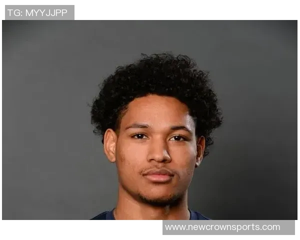 火箭队签下戴申尼克斯和凯莱布麦康奈尔后将其裁掉送往发展联盟